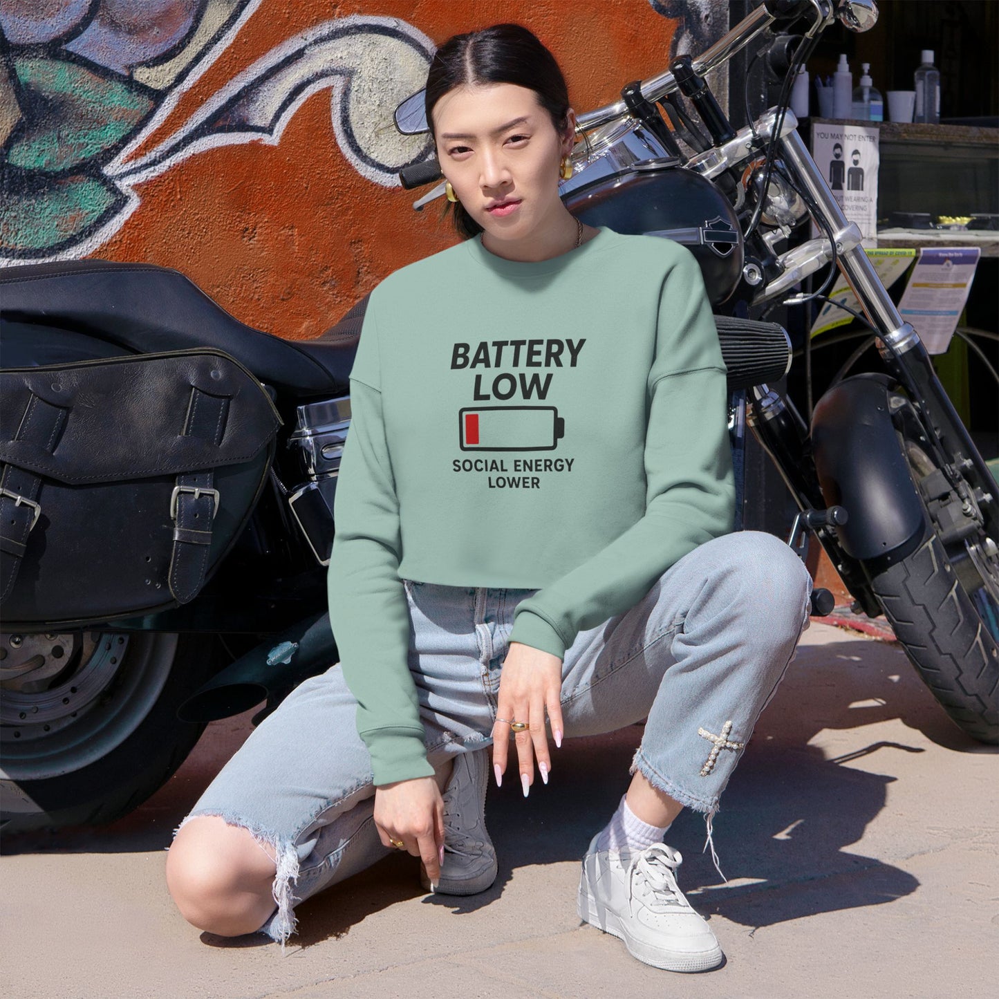 Women's Cropped Sweatshirt